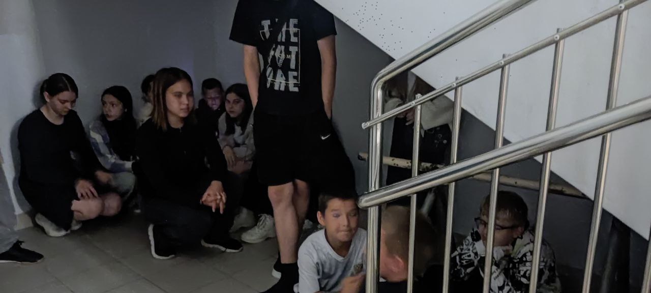Учебная эвакуация в школе.
